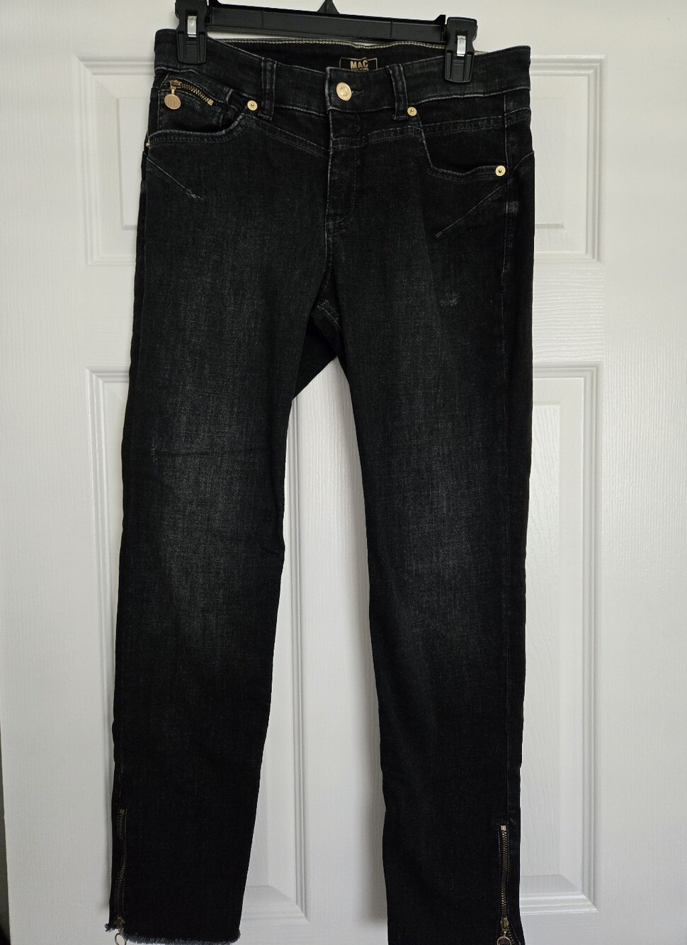 MAC Jeans Black With Gold Embellishments